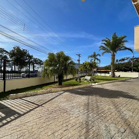 Apartamento Ubatuba, Itagua, Bem Localizado, Duas Vagas De Garagem Eksteriør bilde